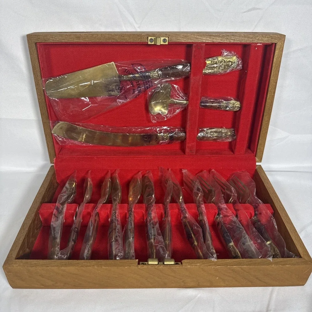Siam Tropical Vintage 15pc Nickel Bronze Flatware Set Thailand Wood Case Gold